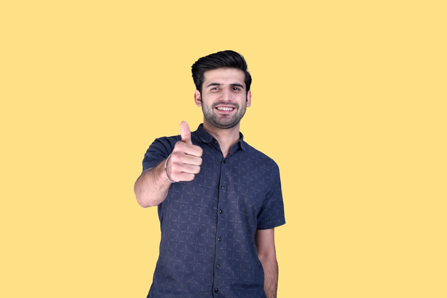 Man giving thumbs up
